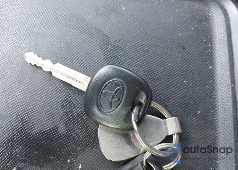 2017 Toyota Sienna Se 8 Passenger from USA, damaged, VIN 5TDXZ3DC7HS771462